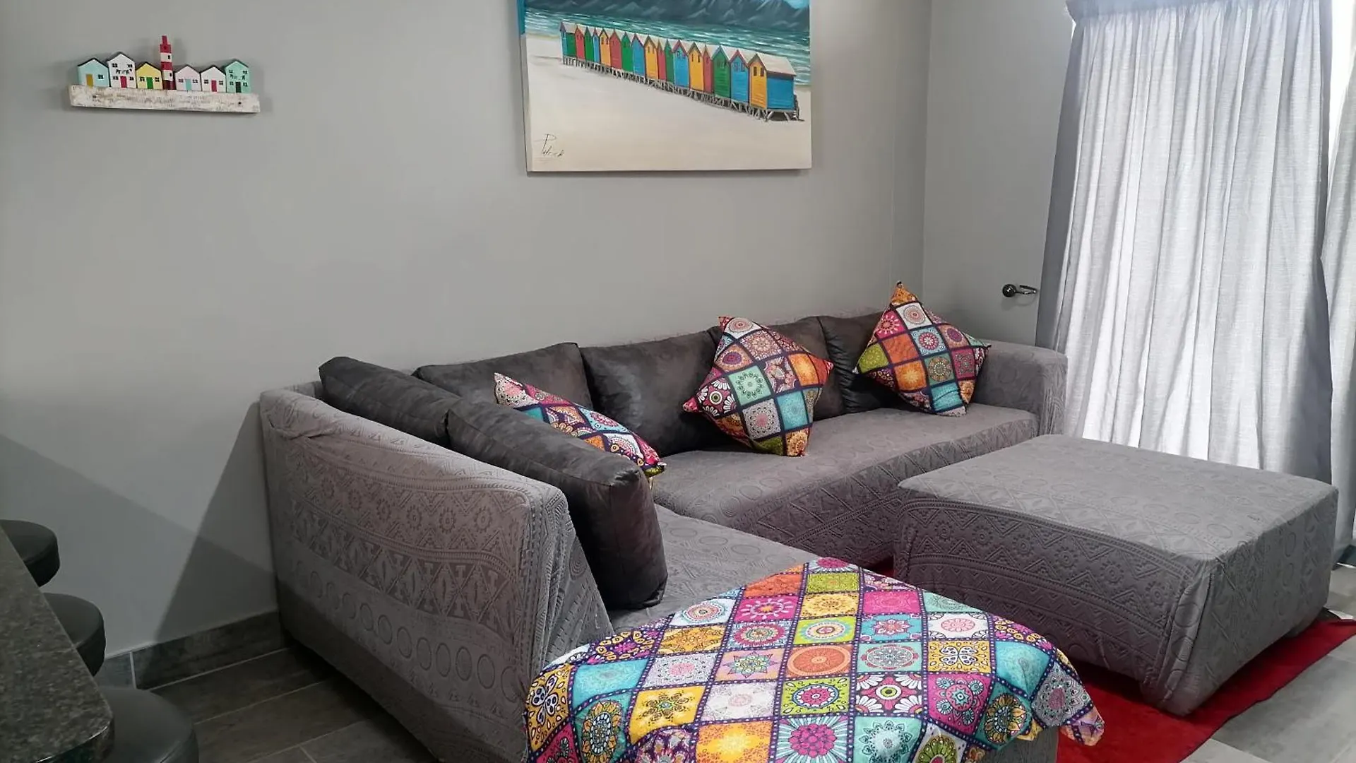 Muizenberg Mountain View Apartment ケープタウン